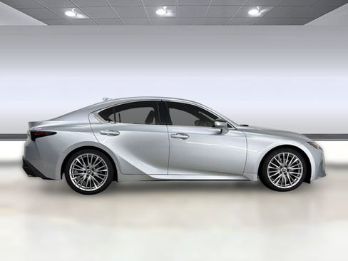 Certified 2023 Lexus IS 300 IS 300 w/ Premium Package image 8