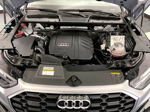 Certified 2022 Audi Q5 2.0T Premium w/ Convenience Package image 10