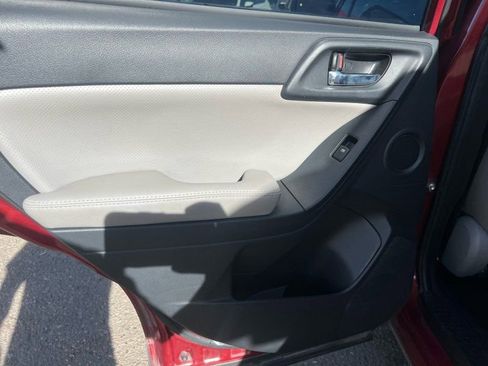 Used 2015 Subaru Forester 2.5i Limited w/ Popular Package #2 image 11