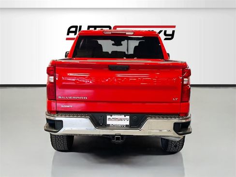 Used 2025 Chevrolet Silverado 1500 LT image 6