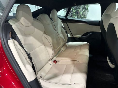 Used 2021 Tesla Model S Plaid AWD/4WD image 23
