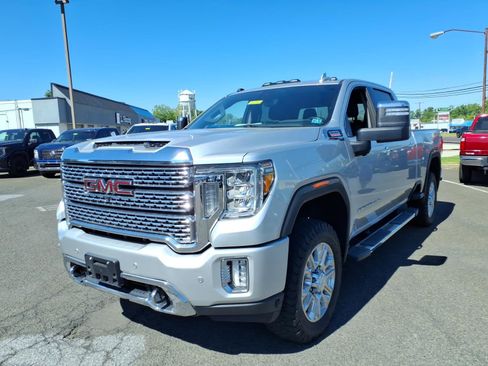 Used 2020 GMC Sierra 2500 Denali w/ Denali Ultimate Package AWD/4WD image 8