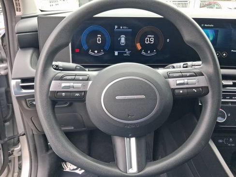 Used 2025 Hyundai Tucson SEL FWD image 15
