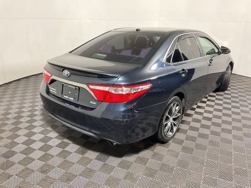 Used 2016 Toyota Camry XSE image 11