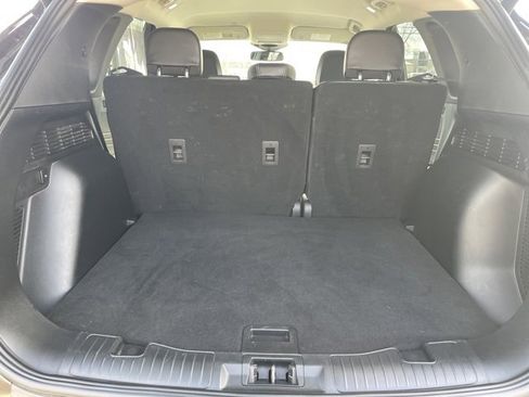 Used 2024 Ford Escape Platinum image 12