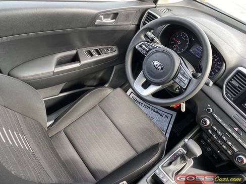 Used 2020 Kia Sportage LX w/ LX Popular Package image 19