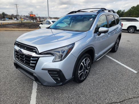 Used 2023 Subaru Ascent Limited w/ Technology Package image 9