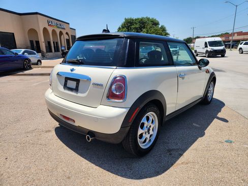 Used 2013 MINI Cooper Hardtop FWD image 5