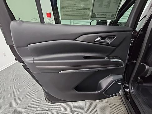 Certified 2024 Chevrolet Traverse RS w/ LPO, Floor Liner Package image 36