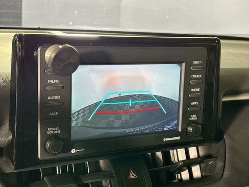 Used 2021 Toyota RAV4 XLE w/ Carpet Mat Package (TMS) AWD/4WD image 16