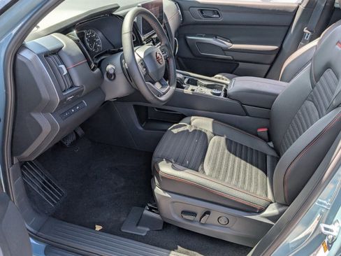 New 2026 Nissan Pathfinder Rock Creek image 5