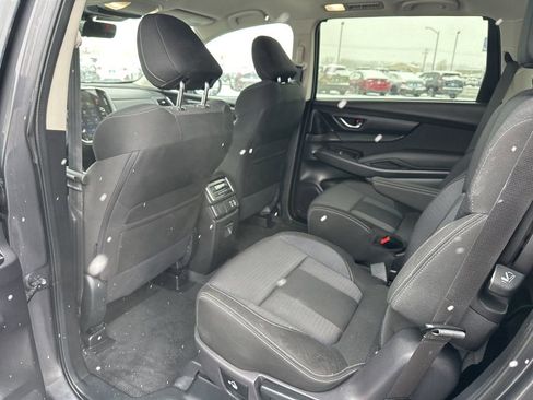 Used 2025 Subaru Ascent Premium image 18
