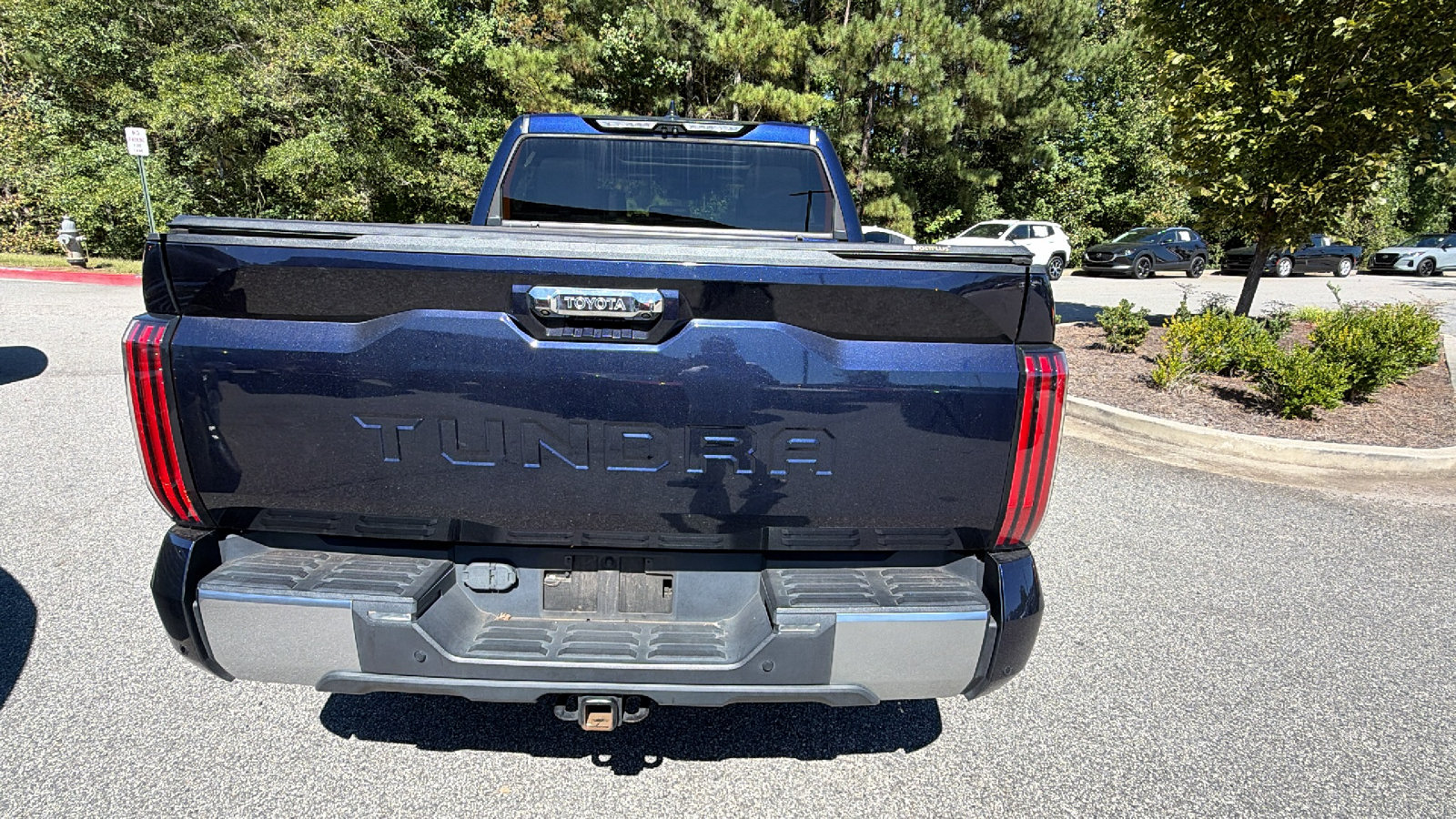 Used 2022 Toyota Tundra Limited RWD image 9