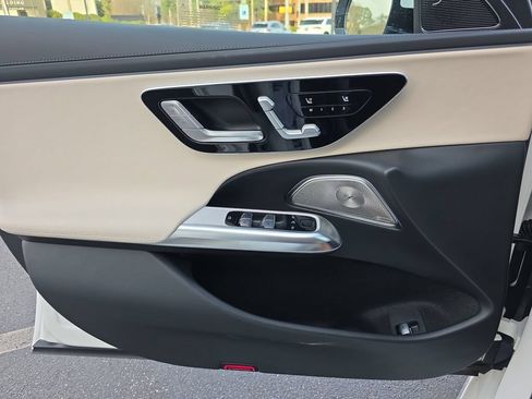Used 2026 Mercedes-Benz E 350 4MATIC Sedan image 19