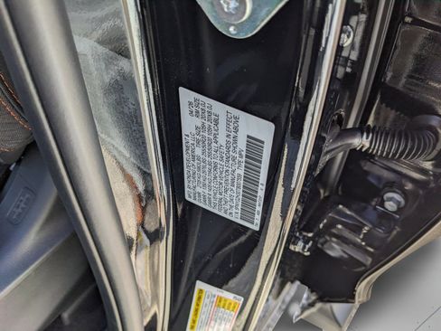 Used 2026 Honda Pilot Sport image 42