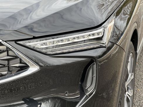 Certified 2023 Acura MDX SH-AWD w/ Technology Package image 9