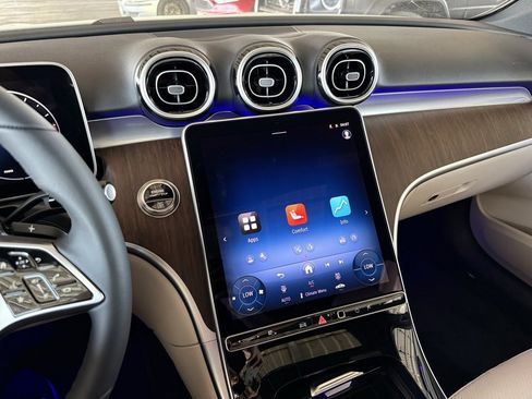 New 2025 Mercedes-Benz C 300 Sedan image 12