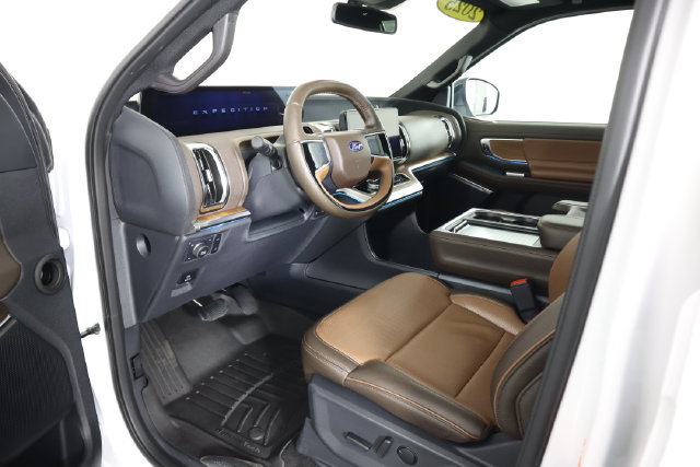 Certified 2025 Ford Expedition Max King Ranch AWD/4WD image 33