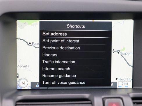 Used 2017 Volvo XC60 T5 Inscription w/ Preferred Option Package image 18