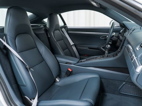 Certified 2024 Porsche 718 Cayman S image 27