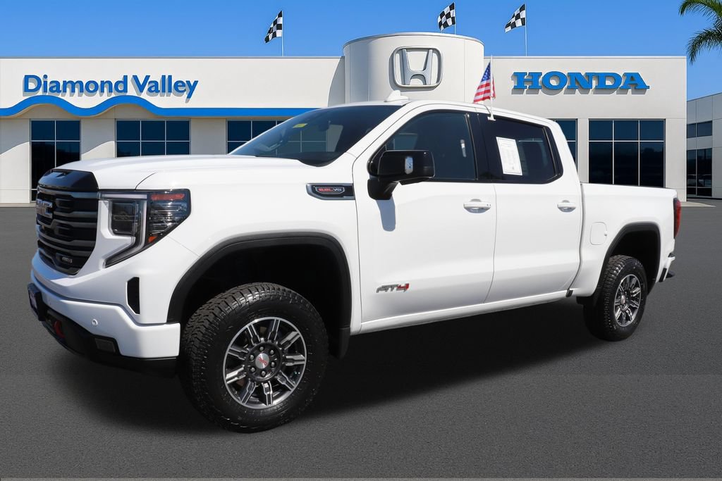 Used 2025 GMC Sierra 1500 AT4 AWD/4WD image 3