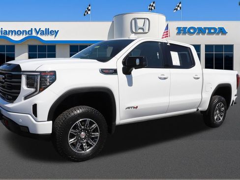 Used 2025 GMC Sierra 1500 AT4 AWD/4WD image 3