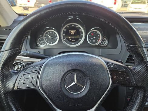 Used 2013 Mercedes-Benz E 350 Cabriolet image 24