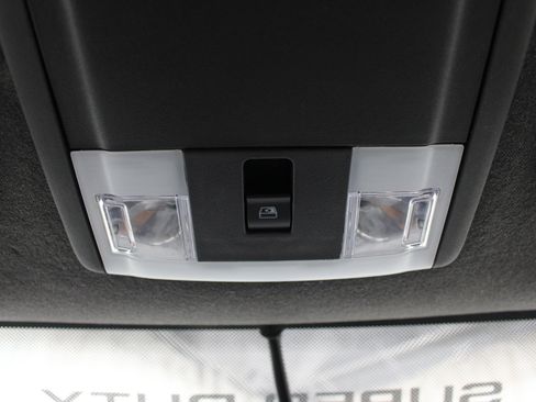Used 2016 Ford F250 Lariat w/ Chrome Package AWD/4WD image 18