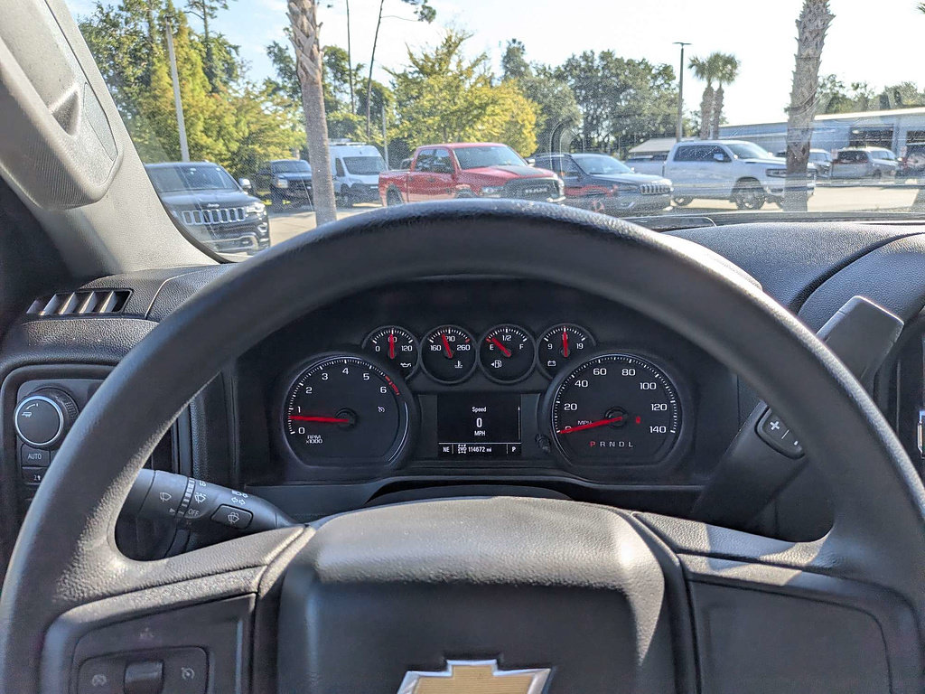 Used 2019 Chevrolet Silverado 1500 Custom w/ Custom Value Package AWD/4WD image 29