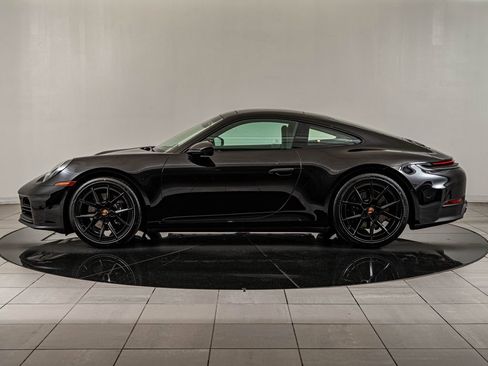 New 2026 Porsche 911 Carrera RWD image 2