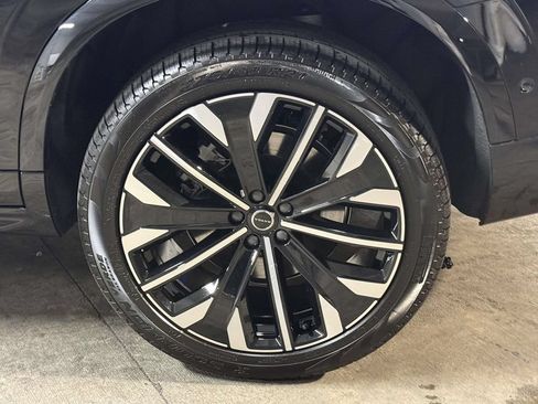 Used 2026 Volvo XC90 B6 Plus AWD/4WD image 13