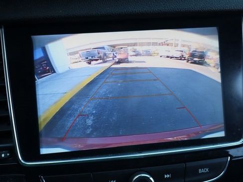 Used 2018 Buick Encore Sport Touring image 23