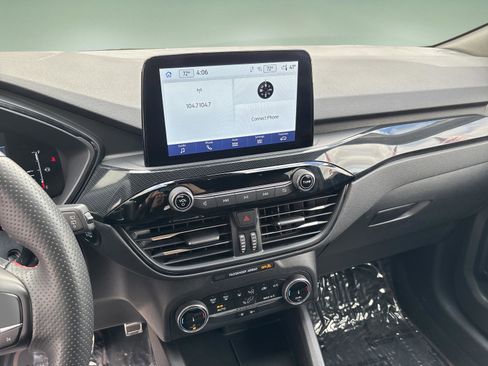 Used 2023 Ford Escape ST-Line image 13