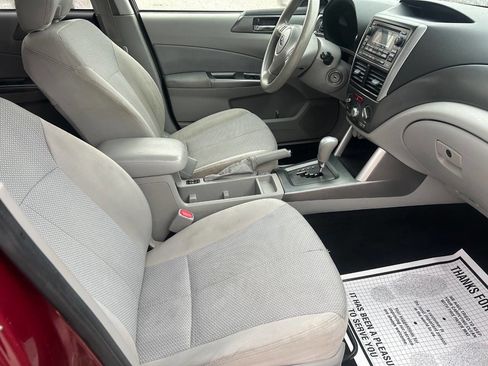 Used 2011 Subaru Forester 2.5X Premium image 21