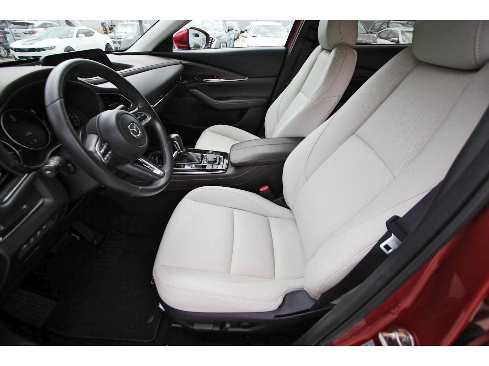 Used 2023 MAZDA CX-30 AWD 2.5 S w/ Premium Package image 10