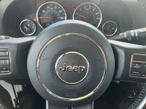 Used 2016 Jeep Wrangler Unlimited Sport w/ Quick Order Package 24S AWD/4WD image 13