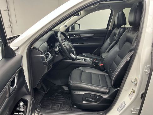 Certified 2025 MAZDA CX-5 AWD 2.5 S w/ Premium Plus Pkg image 3