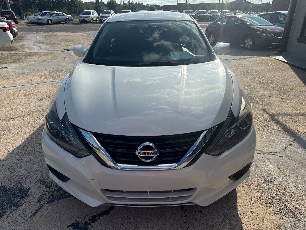 Used 2018 Nissan Altima 2.5 SR w/ SR Special Edition FWD image 5