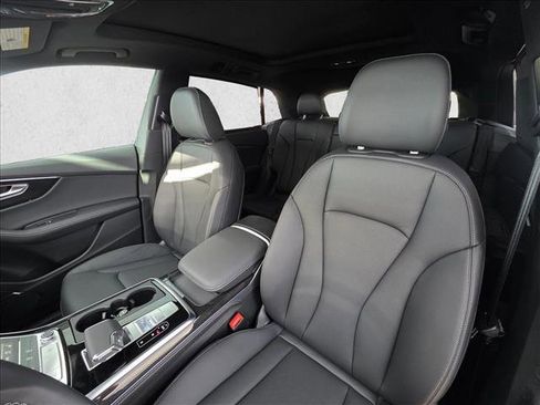 New 2026 Audi Q8 Premium Plus image 16