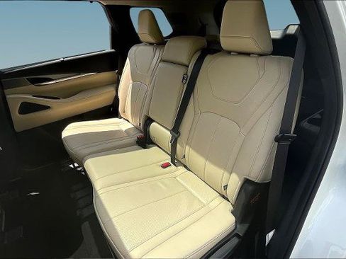 Certified 2023 INFINITI QX60 Luxe w/ Cargo Package AWD/4WD image 21