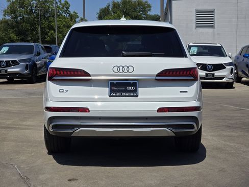 Certified 2023 Audi Q7 3.0T Premium Plus w/ Premium Plus Package AWD/4WD image 9
