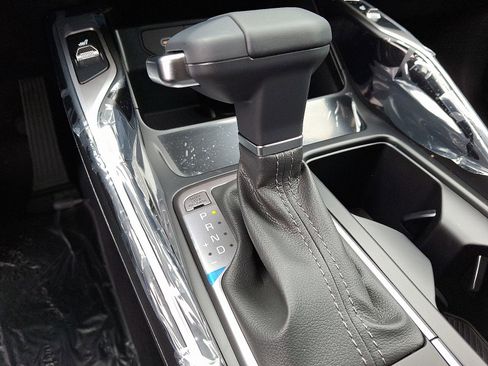 New 2025 Kia Sorento S image 14