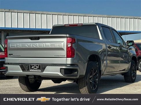 New 2026 Chevrolet Silverado 1500 Custom w/ Turbomax Blackout Package image 4