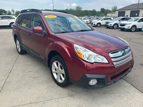 Used 2013 Subaru Outback 2.5i Premium w/ All-Weather Pkg AWD/4WD image 3