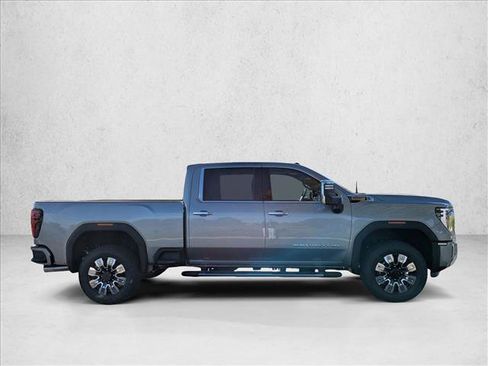 New 2026 GMC Sierra 2500 Denali w/ Denali Reserve Package image 4