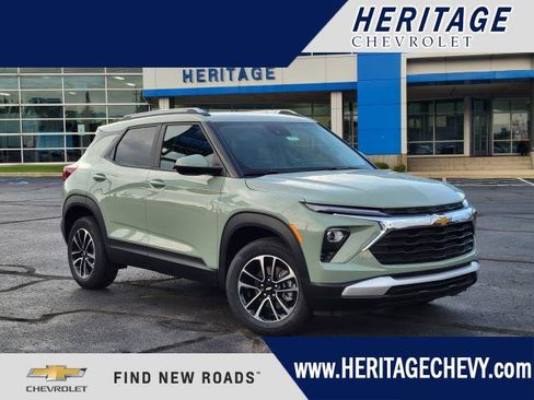 New 2026 Chevrolet TrailBlazer LT w/ LT Cold Weather Package AWD/4WD image 1