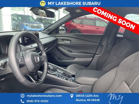 Used 2025 Honda Accord Sport image 16