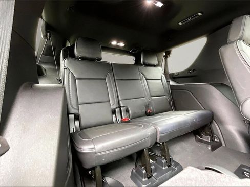 Used 2023 GMC Yukon Denali w/ Denali Reserve Package image 26