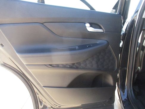 Used 2023 Hyundai Santa Fe SEL image 6