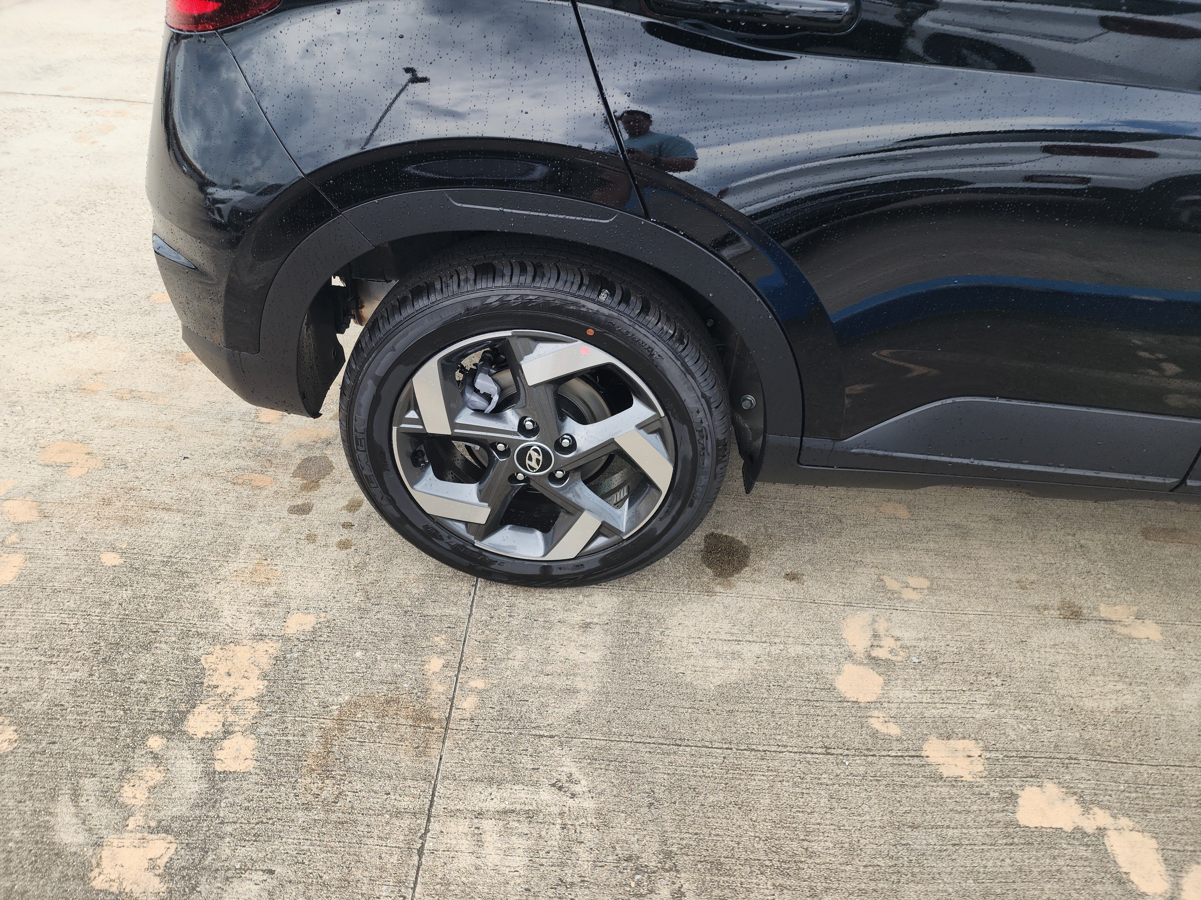 New 2026 Hyundai Venue SEL FWD image 10